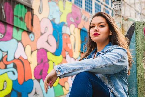 Ensaio fotográfico com a Fernanda Ambar no Beco do Batman, na cidade de São Paulo.'