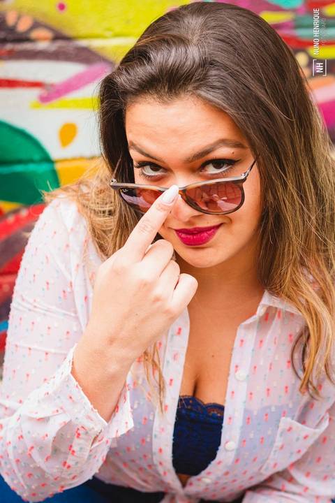 Ensaio fotográfico com a Fernanda Ambar no Beco do Batman, na cidade de São Paulo.'