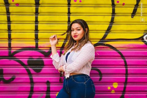 Ensaio fotográfico com a Fernanda Ambar no Beco do Batman, na cidade de São Paulo.'