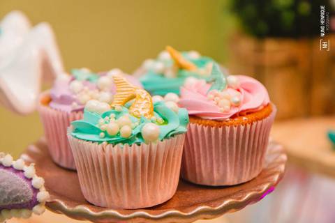 Decoração de sereia de aniversário infantil no Jardim Campanário, em Diadema.'