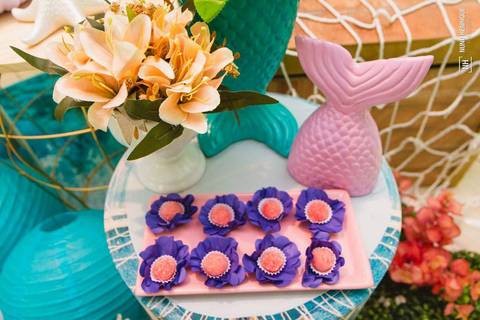 Decoração de sereia de aniversário infantil no Jardim Campanário, em Diadema.'