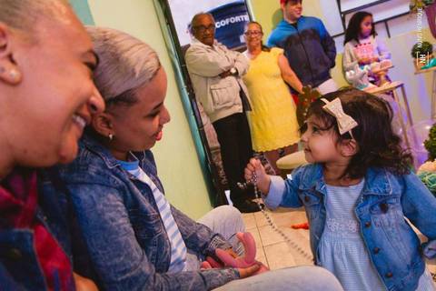 Fotos da festa de aniversário infantil da Emanuelly Vitória no Jardim Campanário, em Diadema.'
