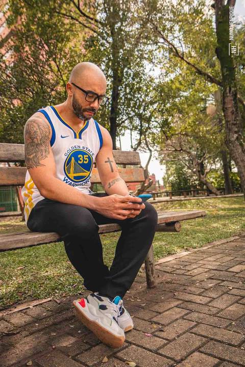 Ensaio fotográfico para material de divulgação do personal trainer Rogério Menezes no parque Prefeito Celso Daniel.'