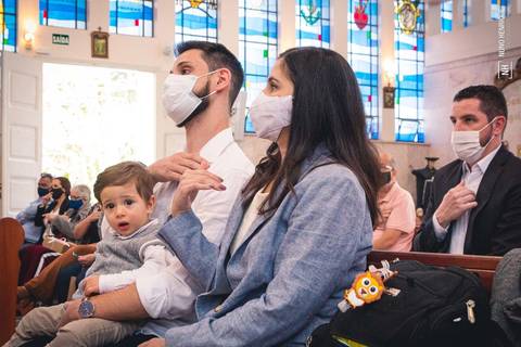 Fotos da missa de batismo do Carlos Borim Cima na Paróquia Santo Ivo, na cidade de São Paulo.'