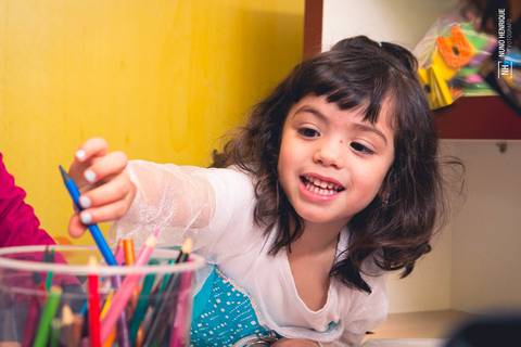 Aniversário infantil da Isabella Ota no Buffet Villa Dublin em São Paulo.'