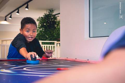 Aniversário infantil da Isabella Ota no Buffet Villa Dublin em São Paulo.'