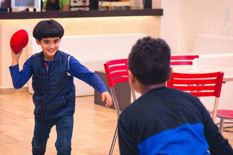 Aniversário infantil da Isabella Ota no Buffet Villa Dublin em São Paulo.'