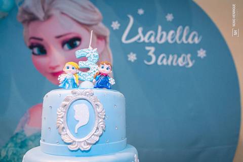 Aniversário infantil da Isabella Ota no Buffet Villa Dublin em São Paulo.'