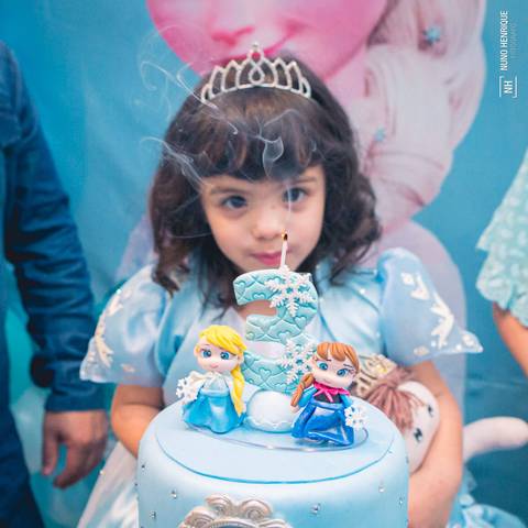 Aniversário infantil da Isabella Ota no Buffet Villa Dublin em São Paulo.'