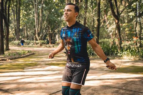 Saulo Mukaju treinando no Parque do Piqueri, na cidade de São Paulo. '