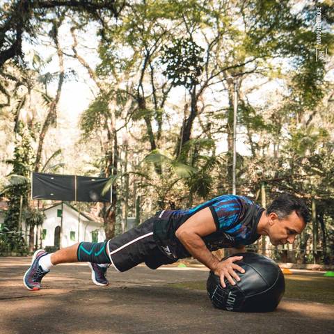 Saulo Mukaju treinando no Parque do Piqueri, na cidade de São Paulo. '