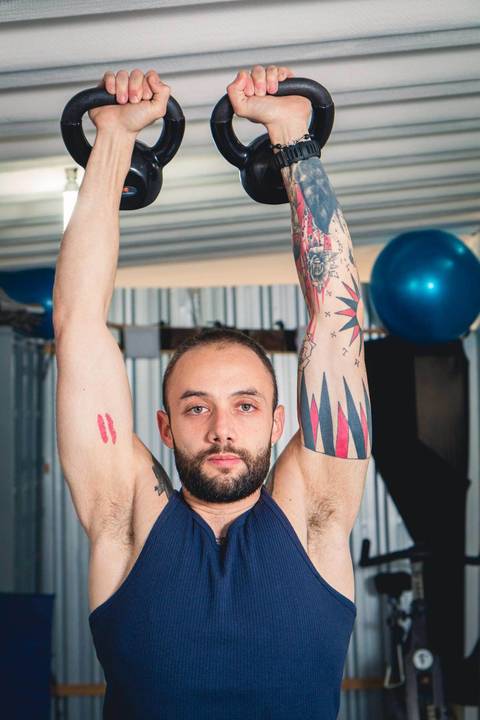 Personal trainer Guilherme Cerino no seu estúdio na cidade de Santo André'