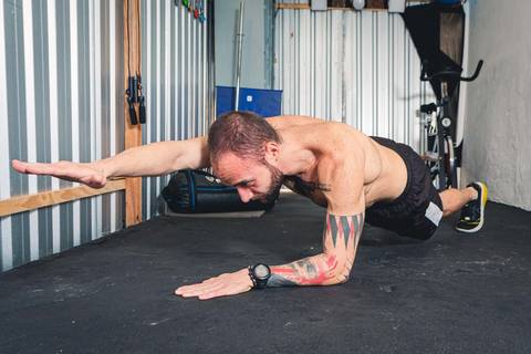 Personal trainer Guilherme Cerino no seu estúdio na cidade de Santo André'