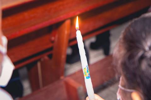 Batizado da Evilly na Igreja do Sagrado Coração de Jesus, diocese de Campo Limpo, zona sul de São Paulo.'