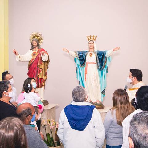 Batizado da Evilly na Igreja do Sagrado Coração de Jesus, diocese de Campo Limpo, zona sul de São Paulo.'