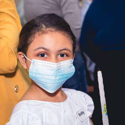 Batizado da Evilly na Igreja do Sagrado Coração de Jesus, diocese de Campo Limpo, zona sul de São Paulo.'