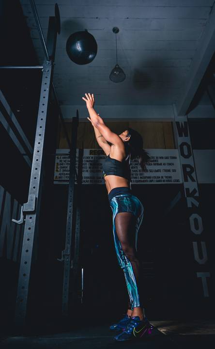 Ensaio fitness Crossfit com a coach Fabiana França no CT Evolution em Osasco.'