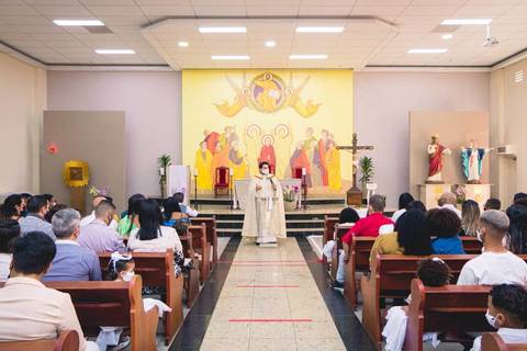 Batizado da Isabela Alves na Igreja do Sagrado Coração de Jesus, diocese de Campo Limpo, zona sul de São Paulo.'