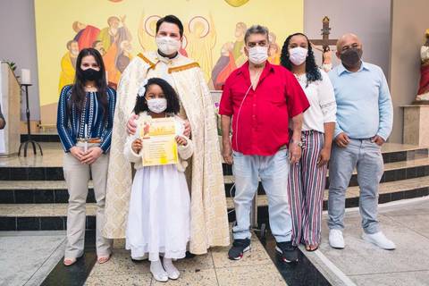 Batizado da Isabela Alves na Igreja do Sagrado Coração de Jesus, diocese de Campo Limpo, zona sul de São Paulo.'