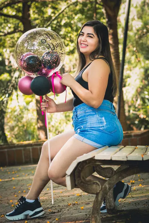 Ensaio de aniversário da Dayane Fortes no parque Raphael Lazzuri, em São Bernardo do Campo.'