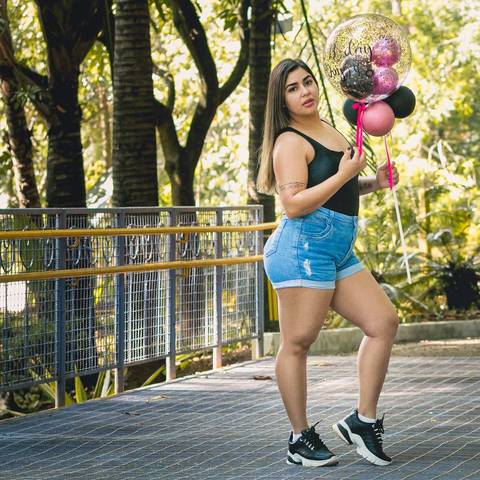 Ensaio de aniversário da Dayane Fortes no parque Raphael Lazzuri, em São Bernardo do Campo.'