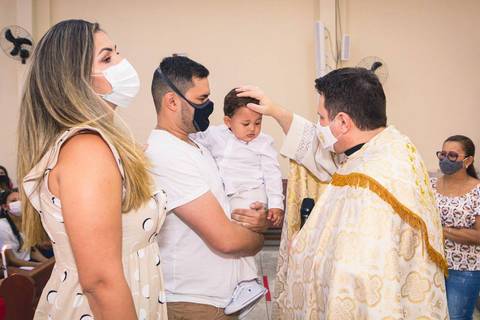 Batizado do Matheus Oliveira na Igreja do Sagrado Coração de Jesus, zona sul de São Paulo.'