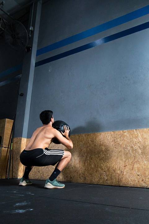 Ensaio fitness de crossfit com Bruno Mamede no box CF Tutóia, localizado no bairro do Paraíso em São Paulo.'
