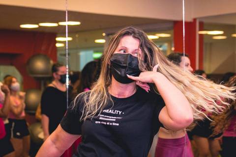 Aulão Fit Dance especial do Dia Internacional da Mulher na Academia Inova Diadema'