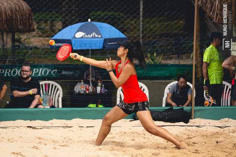 Fotos do 1° Torneio Arena Club Racket de Beach Tennis.'