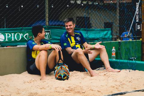 Fotos do 1° Torneio Arena Club Racket de Beach Tennis.'