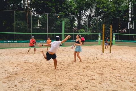 Fotos do 1° Torneio Arena Club Racket de Beach Tennis.'