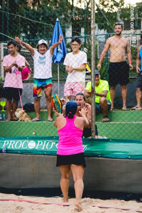 Fotos do 1° Torneio Arena Club Racket de Beach Tennis.'