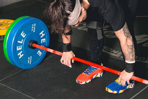 Fotos do treinamento da atleta de Cross Fit Cakes Martinez realizado no CF Tutóia, zona sul de São Paulo.'