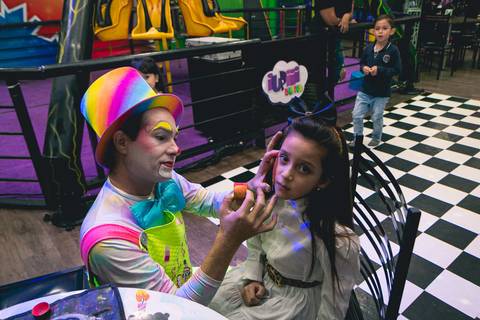 Fotos da festa de aniversário do Heitor realizada no Buffet Iupiii, zona leste de São Paulo.'