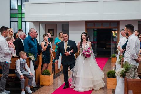 Casamento na Paróquia São José Operário em Novo Hamburgo'