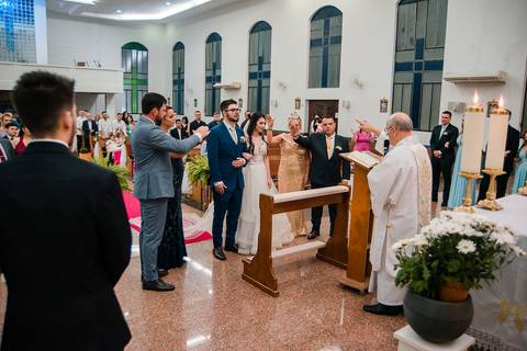 Casamento na Paróquia São José Operário em Novo Hamburgo'