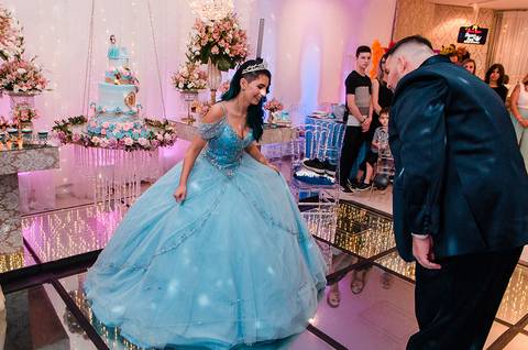 Festa de 15 anos Decorfest Canoas valsa'