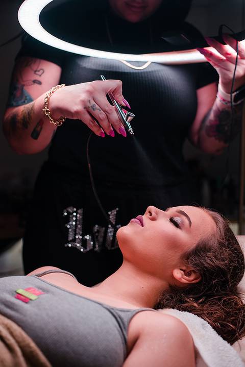 making of da debutante Bianca Maison de Lionne maquiagem Gabi Minussi'
