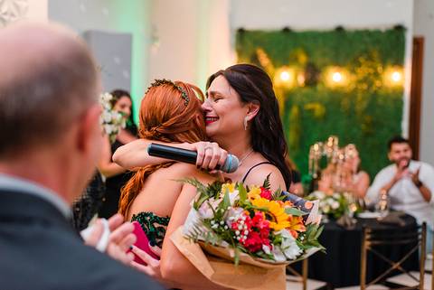 festa de 15 anos arte eventos canoas by jeferson paz debutante com os pais'