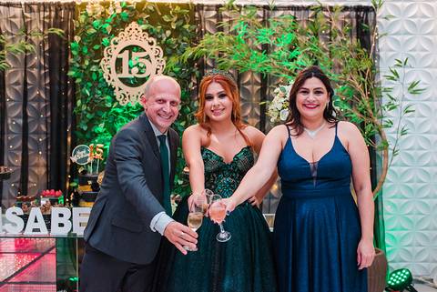 festa de 15 anos arte eventos canoas by jeferson paz brinde com espumante'