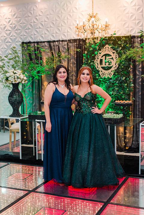festa de 15 anos arte eventos canoas by jeferson paz debutante com a mãe'