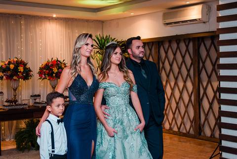 debutante festa de 15 anos marava festas e eventos '