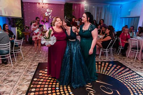 Festa de 15 anos homenagem para a avó'