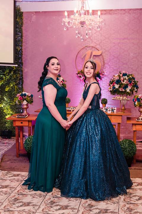 Festa de 15 anos mãe e filha'