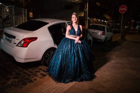 Festa de 15 anos chegada da debutante'