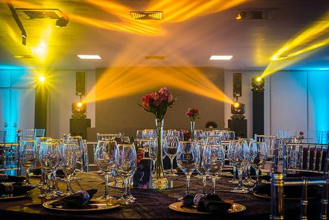 Festa de aniversário de 18 e 15 anos na SOGIPA em Porto Alegre'