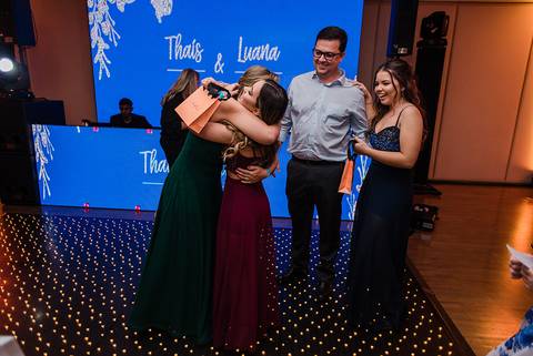 Festa de aniversário de 18 e 15 anos na SOGIPA em Porto Alegre'