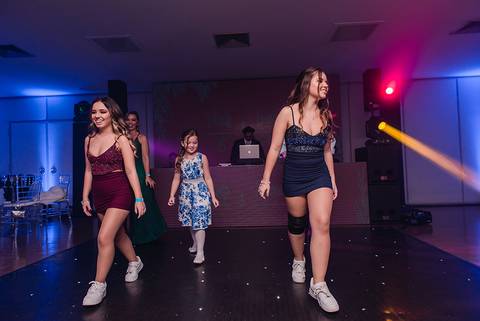 Festa de aniversário de 18 e 15 anos na SOGIPA em Porto Alegre'