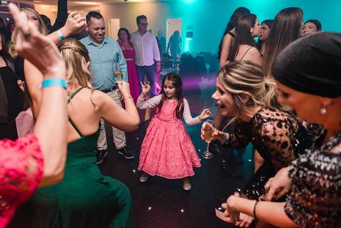 Festa de aniversário de 18 e 15 anos na SOGIPA em Porto Alegre'