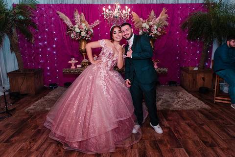 foto da debutante com o irmão  15 anos foto de jeferson paz fotografia'